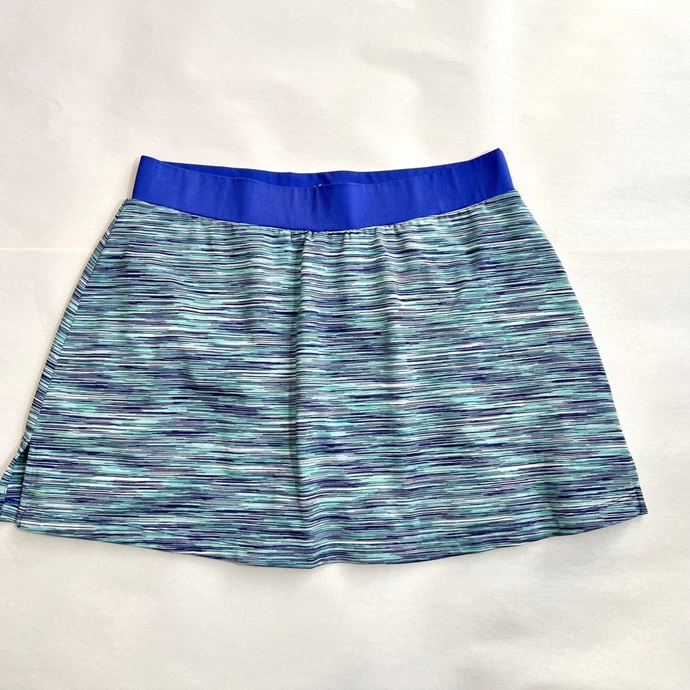 Womens Skort Skirt size S Tennis Golf Activewear Purple Athletic Short Mini Tail